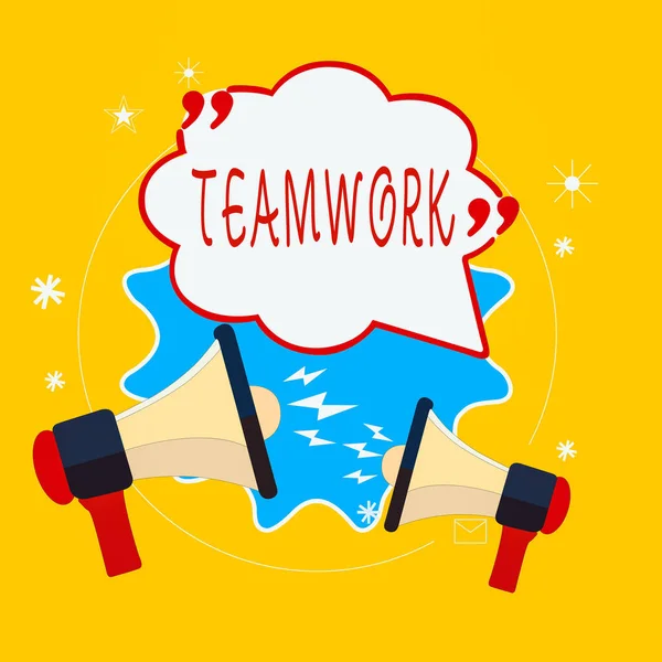 Word writing text Teamwork. Business concept for the group s is collaborative effort to accomplish a common goal Blank Speech Bubble with Quotation Mark Two Megaphones shouting and Arguing. — Stock Photo, Image