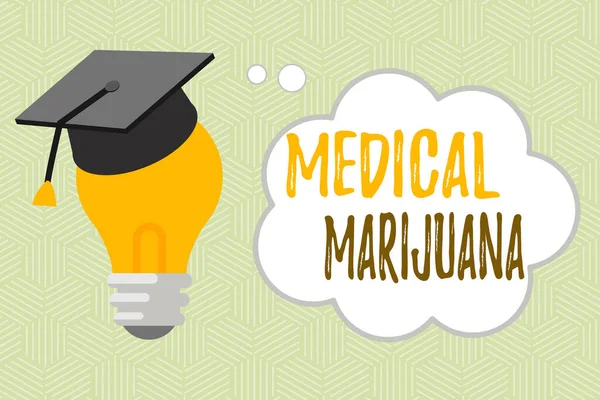 Skriva lapp som visar medicinsk marijuana. Företagsfoto visa upp tillgängliga endast efter recept och används för att behandla sjukdom 3D Graduation Cap Vila på glödlampa med Cloud Thought Bubble. — Stockfoto