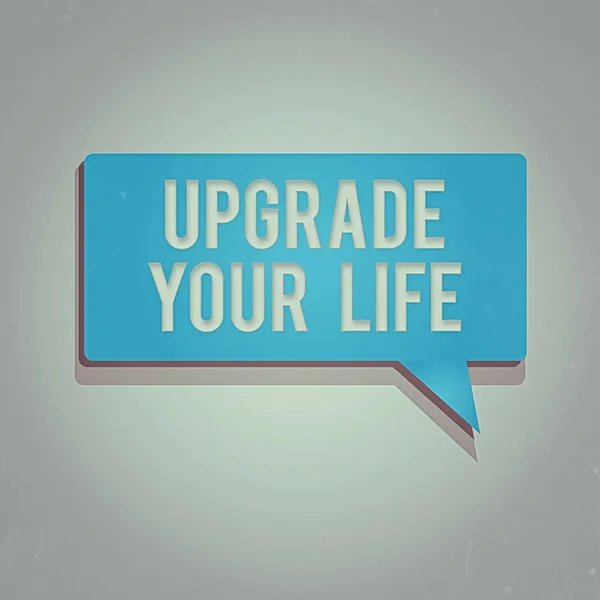 Szóírás szöveg Upgrade Your Life. Üzleti koncepció az életmód javítására Egyre gazdagabb és boldogabb Téglalap alakú szilárd szín Halftone üres beszéd buborék árnyékkal. — Stock Fotó