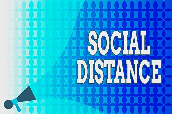 Текст слова Social Distance. Бизнес-концепция для степени принятия общего взаимодействия отдельных лиц Megaphone спикер Расширение громкости звука интенсивности и громкости . — стоковое фото