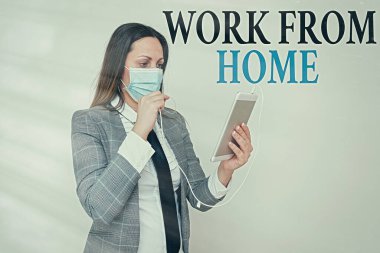 Ev 'den El Yazısı Yazısı Yazısı. Konsept, şirketle temel olarak evden iletişim kurmak, esnek bir şekilde sağlık bilincini tıbbi önleyici ekipmanlarla desteklemek anlamına geliyor..