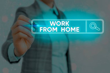 Evden Çalışma 'yı gösteren bir not yazıyorum. Şirketle iletişim kuran iş fotoğraflarının sergilenmesi esasen evden, esnek bir şekilde İnternet 'ten, dijital bilgi fütüristik teknoloji ağı bağlantısını araştırıyor..