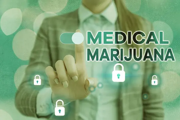 Ordskrivande text Medicinsk Marijuana. Affärsidé endast tillgänglig på recept och används för att behandla sjukdom Grafiskt hänglås för webbdata säkerhet applikationssystem. — Stockfoto