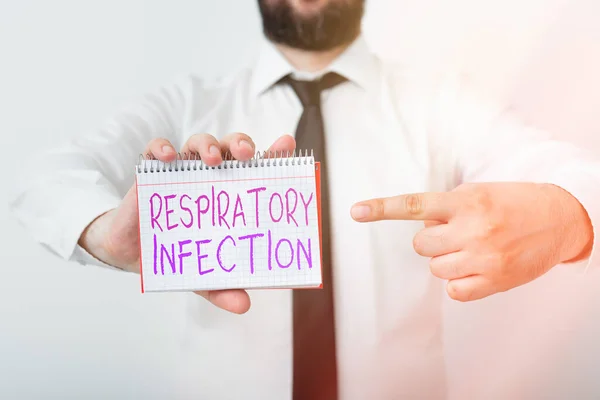 Writing note showing Respiratory Infection. Business photo showcasing any infectious disease that directly affects the normal breathing Model displaying different empty color notepad mock-up for — Stock Photo, Image