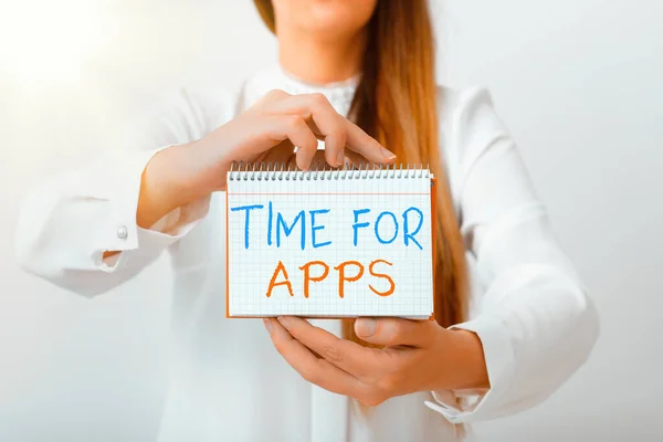 Textový nápis zobrazující Time For Apps. Konceptuální foto využít aplikace nebo služby pomocí technologií Model zobrazující různé prázdné barvy poznámkový blok mock-up pro psaní nápad. — Stock fotografie