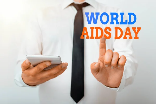 Conceptueel handschrift met World Aids Day. Bedrijfsfoto toont een internationale dag om de aandacht te vestigen op de AIDS-pandemie Model wijzend vinger symboliseert navigatie vooruitgang groei. — Stockfoto