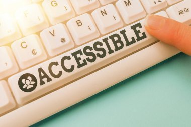 Kelime yazma metni erişilebilir. Pc klavye tuşuna arka plan kopyalama alanının üzerinde parmağınızla ulaşabileceğiniz veya kullanabileceğiniz bir şey olarak tanımlanan iş konsepti.