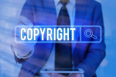 Telif haklarını gösteren bir not yazıyorum. İş fotoğrafı gösterimi özel yasal baskı yazma hakkı film kaydı edebi internet arama dijital bilgi fütüristik teknoloji ağı bağlantısını gerçekleştir.