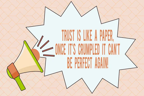 문서 작성 Trust is Like A Paper, 한때는 Crumbled It Cant Be Perfect Again 이었다. 컨셉트는 볼륨 사운드 효과 아이콘과 블랜 크 Jagged Scream Bubble 을 가진 메가 폰을 신뢰하는 것을 의미 한다. — 스톡 사진