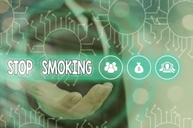 Sigara içmeyi bıraktığını gösteren kavramsal el yazısı. İş fotoğrafı metni tütün içmeyi bırakma veya bırakma süreci Sistem Yöneticisi Kontrolü, Veri Yapılandırma Ayarları.