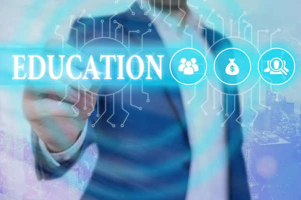 Signo de texto que muestra Educación. Conocimiento conceptual de la foto resultante de los procesos de educación Control del administrador del sistema, configuración de engranajes herramientas concepto . — Foto de Stock