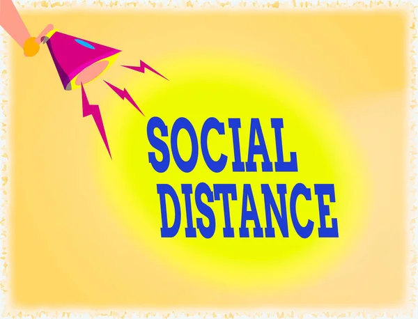 Текст "Social Distance". Бізнес-концепція для підтримки високочастотної фізичної відстані для аналізу громадської безпеки Hu analysis Hand Holding Megaphone Down with Lightning Sound Effect — стокове фото