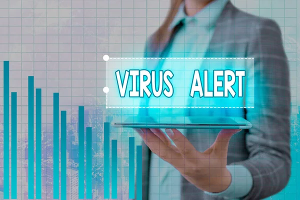 바이러스 경보 (Virus Alert) 를 입력 한다. 어록 의의미는 이상하고 잠재적으로 위험성이 있는 애로우 기호가 위로 올라가는 것을 재빨리 알아차리는 것이다.. — 스톡 사진