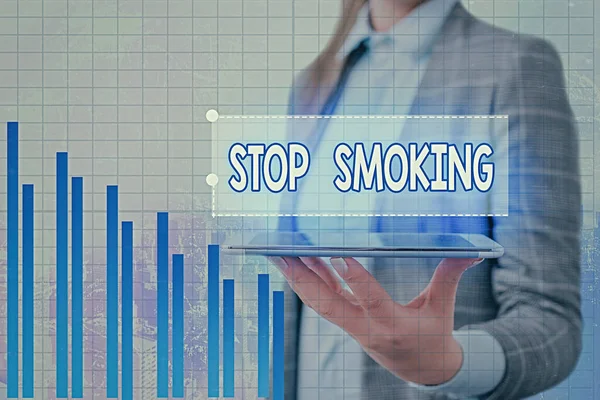 Handwriting text Stop Smoking. Concept meaning the process of discontinuing or quitting tobacco smoking Arrow symbol going upward denoting points showing significant achievement. — Stock Photo, Image