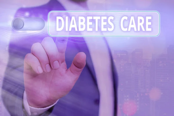 Handstil text Diabetes Care. Begreppet innebär att förebygga eller behandla komplikationer som kan uppstå till följd av sjukdomen Grafik hänglås för webbdata säkerhet applikationssystem. — Stockfoto