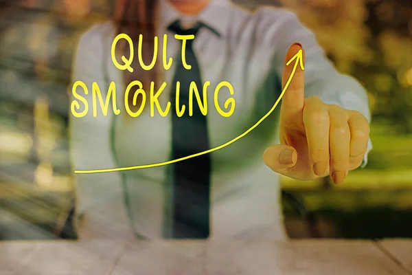 Conceptual hand writing showing Quit Smoking. Business photo text the process of discontinuing or stopping tobacco smoking Digital arrowhead curve denoting growth development concept. — Stock Photo, Image