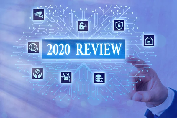Skriftlig anteckning som visar 2020 års översikt. Företagsfoto visar upp Nya trender och framtidsutsikter inom turism eller tjänster för 2020 Systemadministratörskontroll, verktygskonfiguration. — Stockfoto