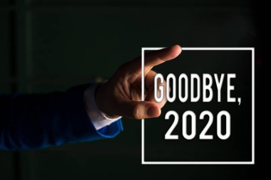 Elveda 2020 yazılı mesaj. Kavramsal fotoğraf Yeni Yıl Gecesi Kilometre Taşı Geçen ay Geçiş Dijital ok başı eğrisinin yukarı doğru yükselmesi büyüme kavramını gösteriyor.
