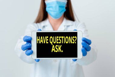 El yazısı metni Soru Sorusu Var. Anlamı, söylediğiniz ya da yazdığınız bir şeyi tek bir laboratuvar teknisyenine boş çıkartma kağıdı aksesuarları ve akıllı telefonu olan bir laboratuvar teknisyenine sormak.