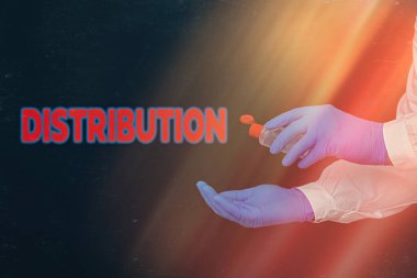 Dağıtımı gösteren kavramsal el yazısı. Tıbbi Eldivenli Yapıştırma Kağıt Aksesuarlarını gösteren bir alan üzerinde iş fotoğrafı konumu, düzenleme veya sıklığı.