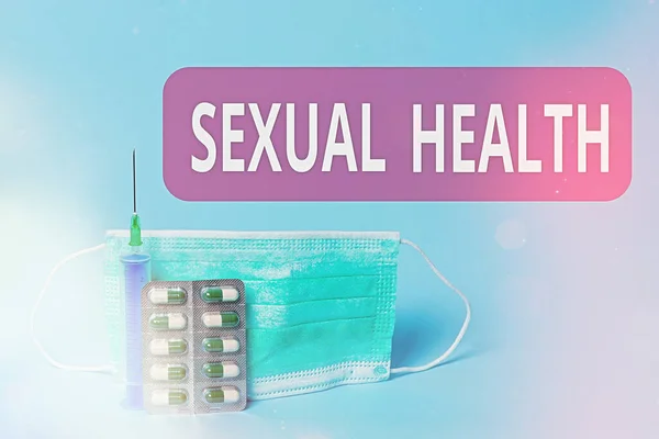 Skriva lapp som visar sexuell hälsa. Företagsfoto visar upp positiv och respektfull inställning till sexuella relationer Primära medicinska försiktighetsutrustning för hälsoskydd. — Stockfoto