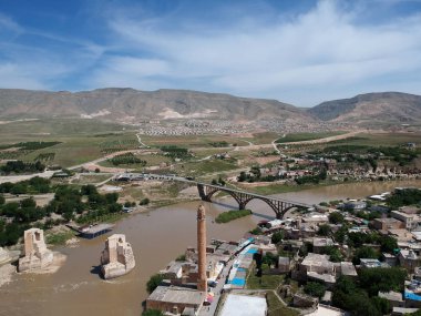 Dicle Nehri ve Hasankeyf, Batman, Türkiye.