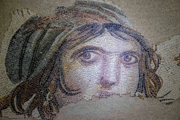 Gaziantep Turkey September 2018 Gypsy Girl Mosaic Menad House Zeugma — Stock Photo, Image