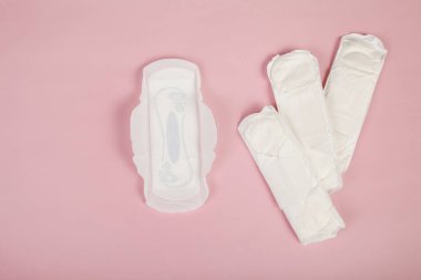 Beyaz arka plan üzerinde izole pad