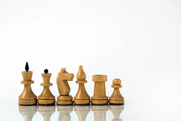 White Chess Pieces Reflection White Background — Stock Photo, Image