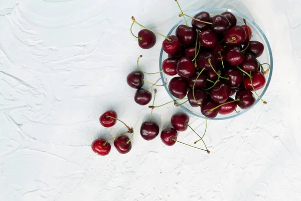 Fresh Cherries White Background Red Cherries Bowl Top View — Stock Photo, Image