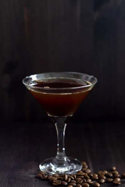 Verre Cocktail Expresso Martini Boissons Alcoolisées Sur Fond Noir Tasse — Photo