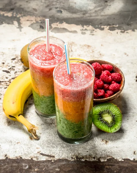 Batido Frutas Bayas Sobre Fondo Rústico — Foto de Stock