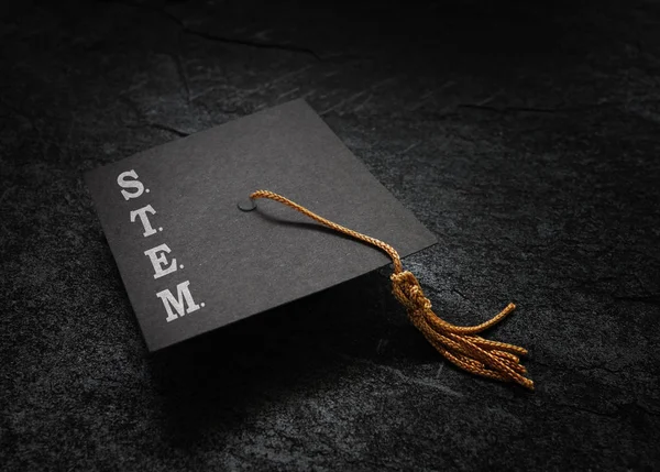 Graduation Cap Stem Science Technology Engineering Math Text — Stock Photo, Image