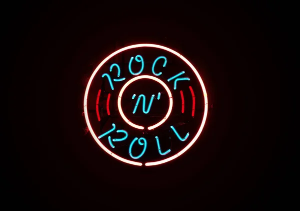 Rock Roll Néon Signe Sur Fond Sombre — Photo
