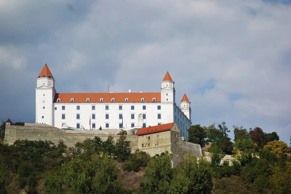 Historic Bratislava Castle — Stock Photo, Image