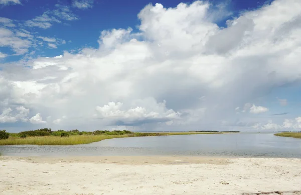 Észak-Karolina külső bankok Pamlico Sound strand — Stock Fotó