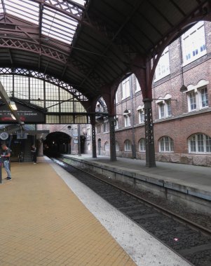 Copenhagen, Danimarka - yaklaşık Ağustos 2017: Kopenhag Merkez Tren İstasyonu