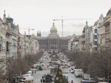 Prague, Çek Cumhuriyeti - yaklaşık Aralık 2017: Wenceslas Meydanı (Vaclavske namesti çek)