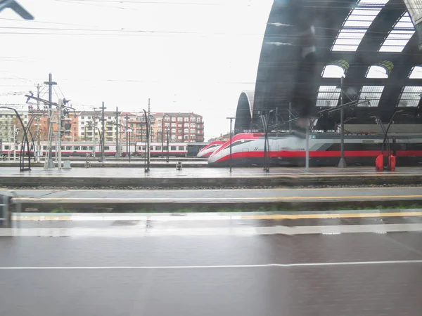 意大利米兰 2018年3月 米兰中央 主要火车站在 Ac米兰与火车 — 图库照片