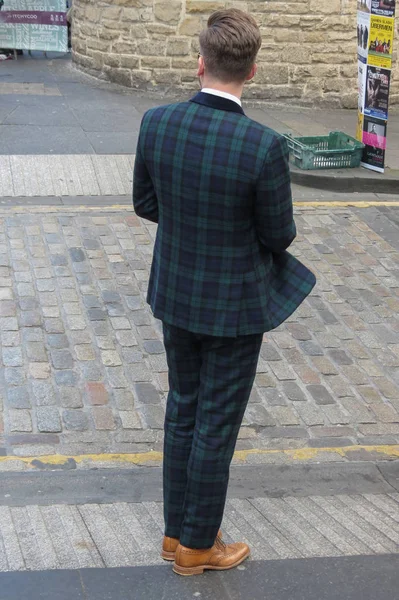 Edinburgh Circa August 2015 Elegant Hipster Guy Dressed Stylish Green — Stock Photo, Image