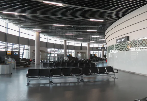 维也纳施韦夏特 奥地利 2017年4月 机场离开休息室 门在区域 — 图库照片