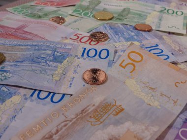 İsveç Kronu banknot ve madeni paralar (Sek), İsveç para birimi