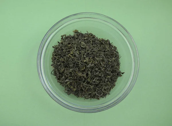 Lose Grüne Teeblätter Einer Glasschüssel — Stockfoto