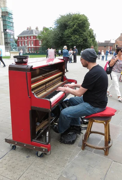 York Circa August 2015 Karl Mullen Street Piano Player Performing — Stock Photo, Image