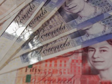 Londra, İngiltere - Temmuz 2015 yaklaşık: Sterling Lirası Gbp banknotlar, İngiltere para birimi