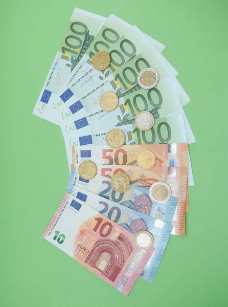 欧元现钞和硬币 欧洲联盟货币 — 图库照片