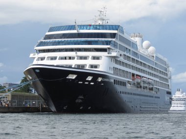 Copenhagen, Danimarka - yaklaşık Ağustos 2017: Azamara yolculuk (Valletta) R-sınıf gemisi Kopenhag'da barındırmıştır Azamara kulüp Cruises tarafından