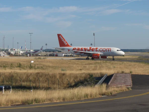 Paris Frankrike Circa Augusti 2018 Easyjet Airbus A319 Taxi Paris — Stockfoto