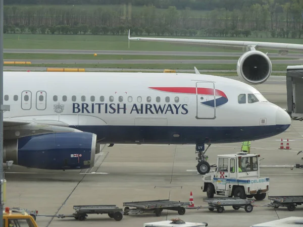 Vienna Schwechat Austria Circa April 2017 British Airways Airbus A320 — Stock Photo, Image