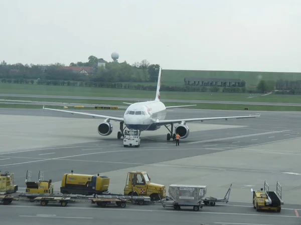 Венештат Австрия Circa April 2017 Airbus A320 232 Авиакомпании British — стоковое фото